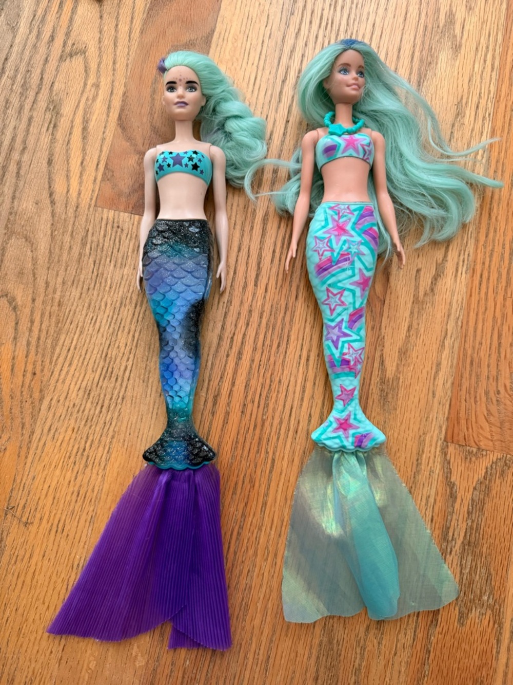 Barbie Color Reveal Mermaid Dolls.